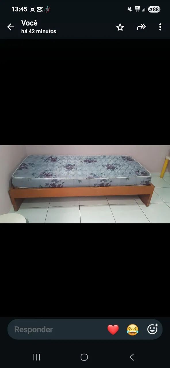 Cama solteiro com colchão 