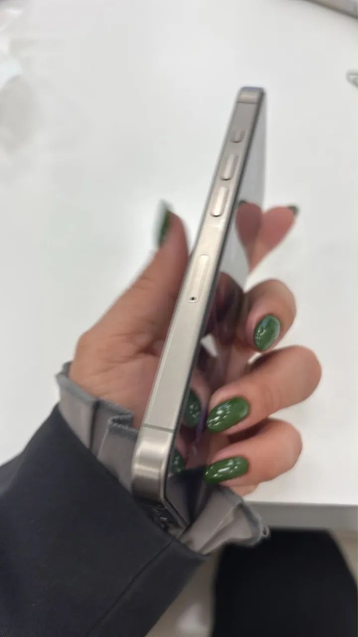 Vendo ou troco IPhone 15 pro - Foto 3