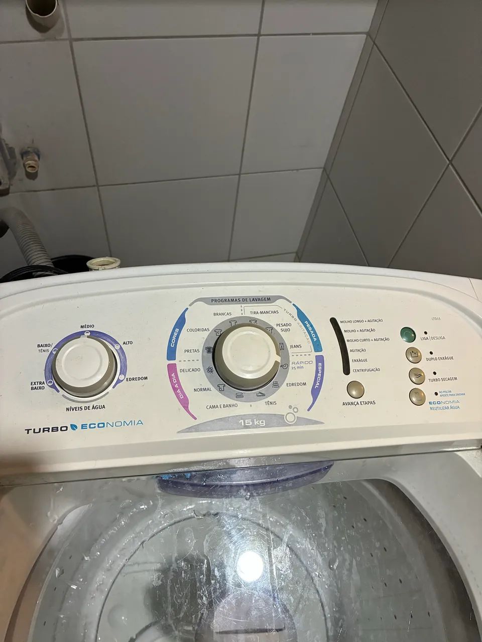 Máquina de lavar Electrolux 15kg COM DEFEITO
