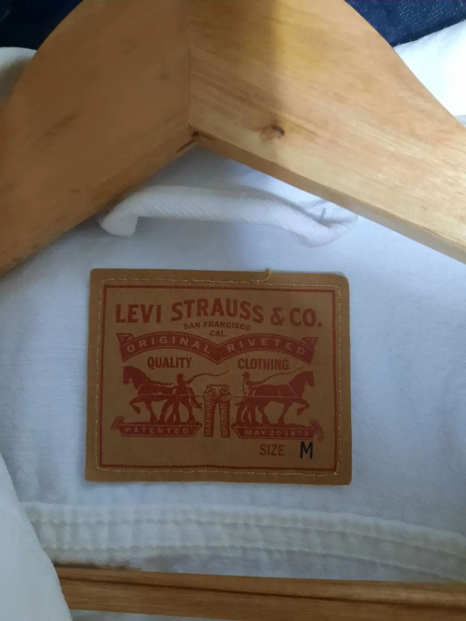 Jaqueta jeans branca da Levis - Foto 3