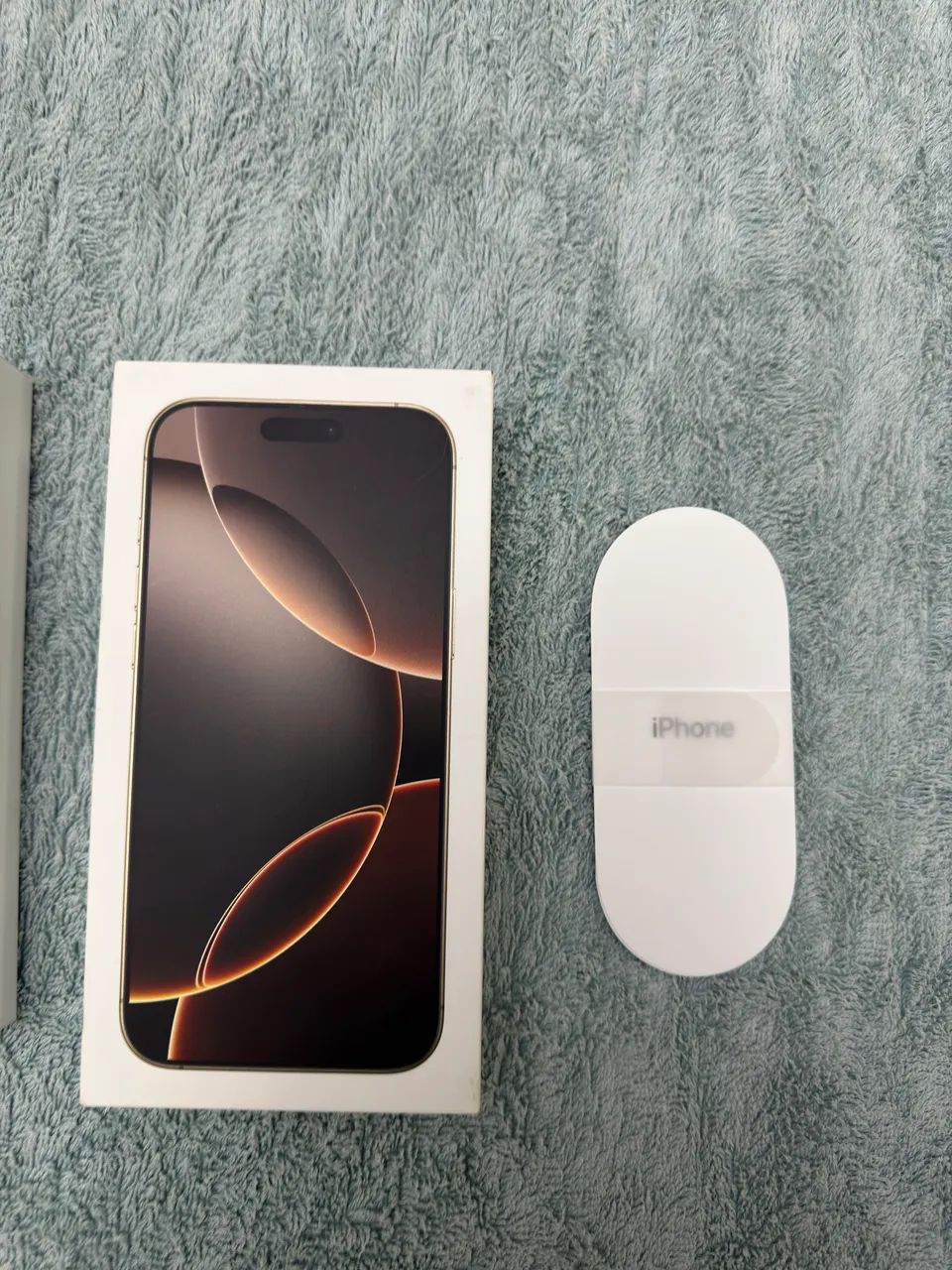 Vendo caixa do iPhone 16 pro Max  - Foto 2