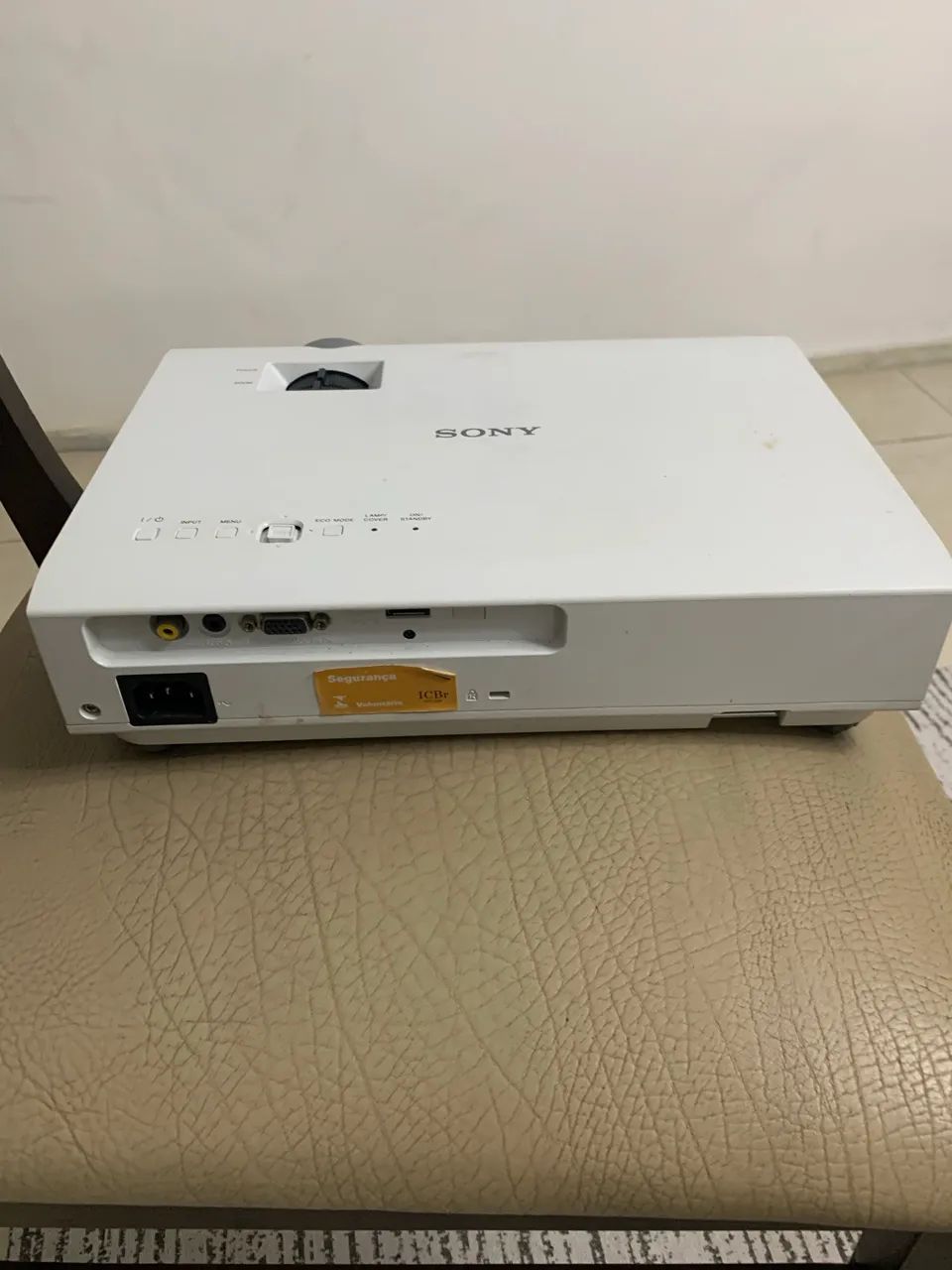 PROJETOR SONY COM DEFEITO DE LISTRAS NA IMAGEM  - Foto 4