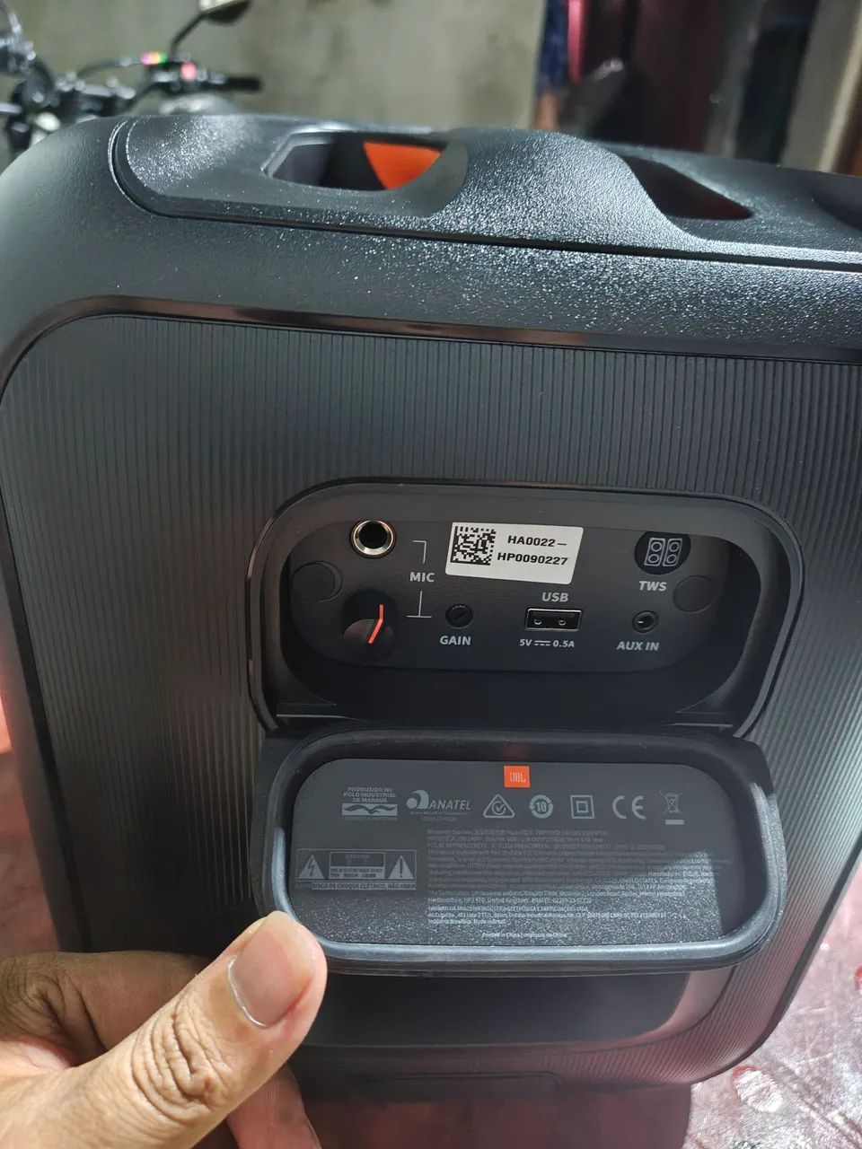 Caixa de som Jbl  - Foto 4