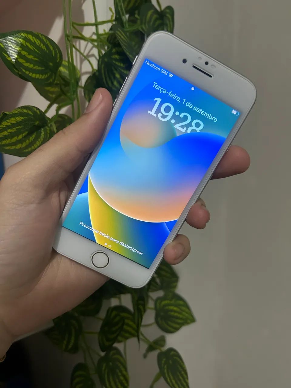 iPhone 8 - 64GB