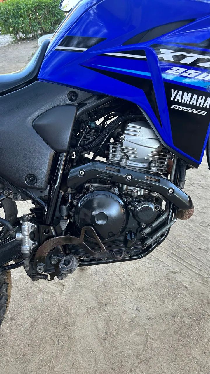 Lander xtz 250 cilindradas  - Foto 3