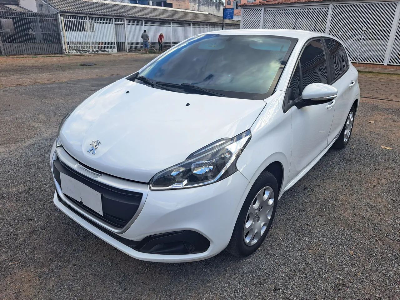Peugeot 208 2018