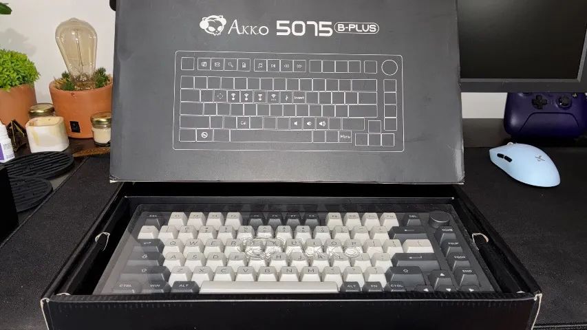 Teclado Akko 5075B - Dracula