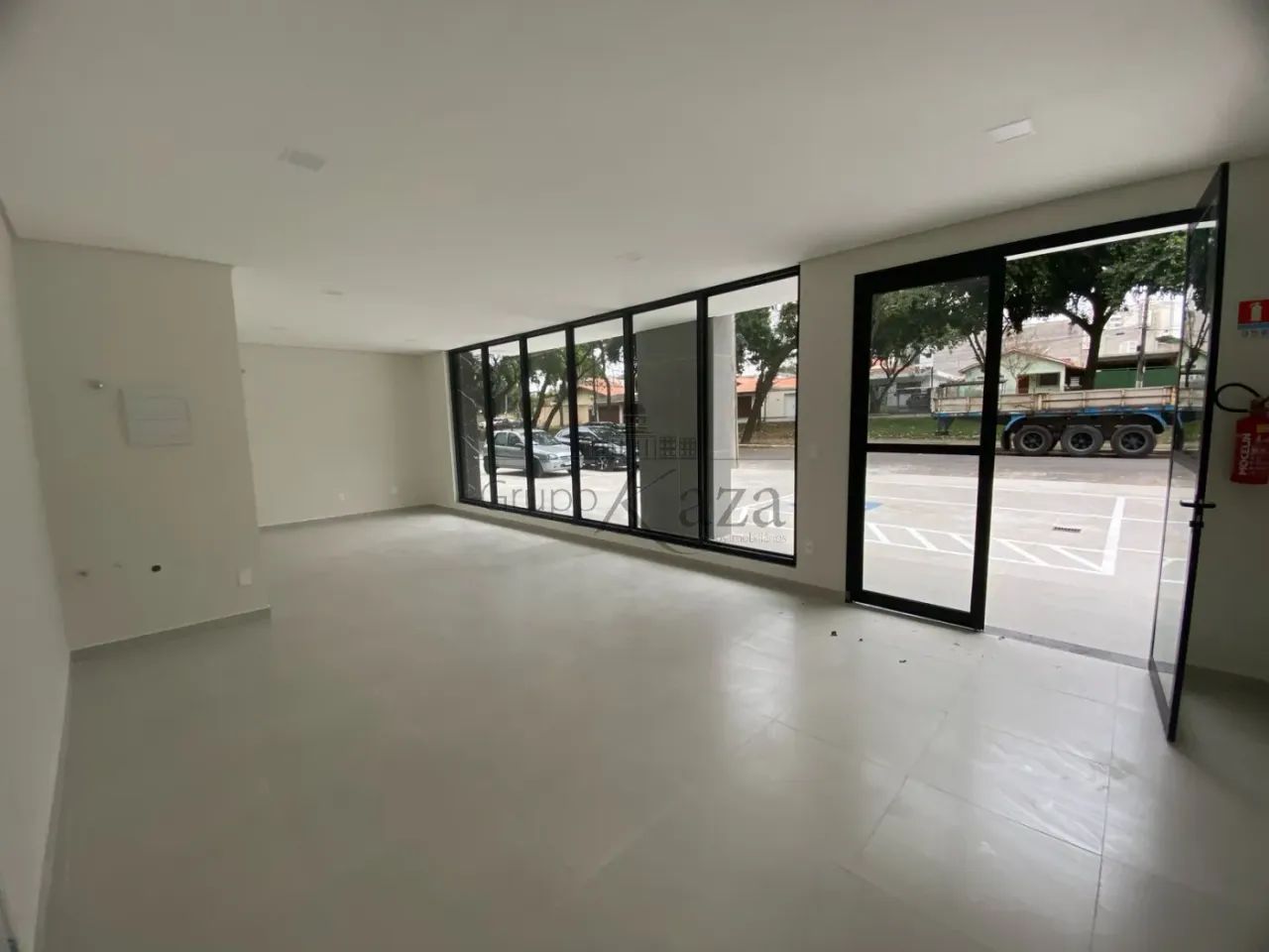 Oportunidade - Loja Comercial - Palmares Boulevard Residence - Parque Industrial - 46m².