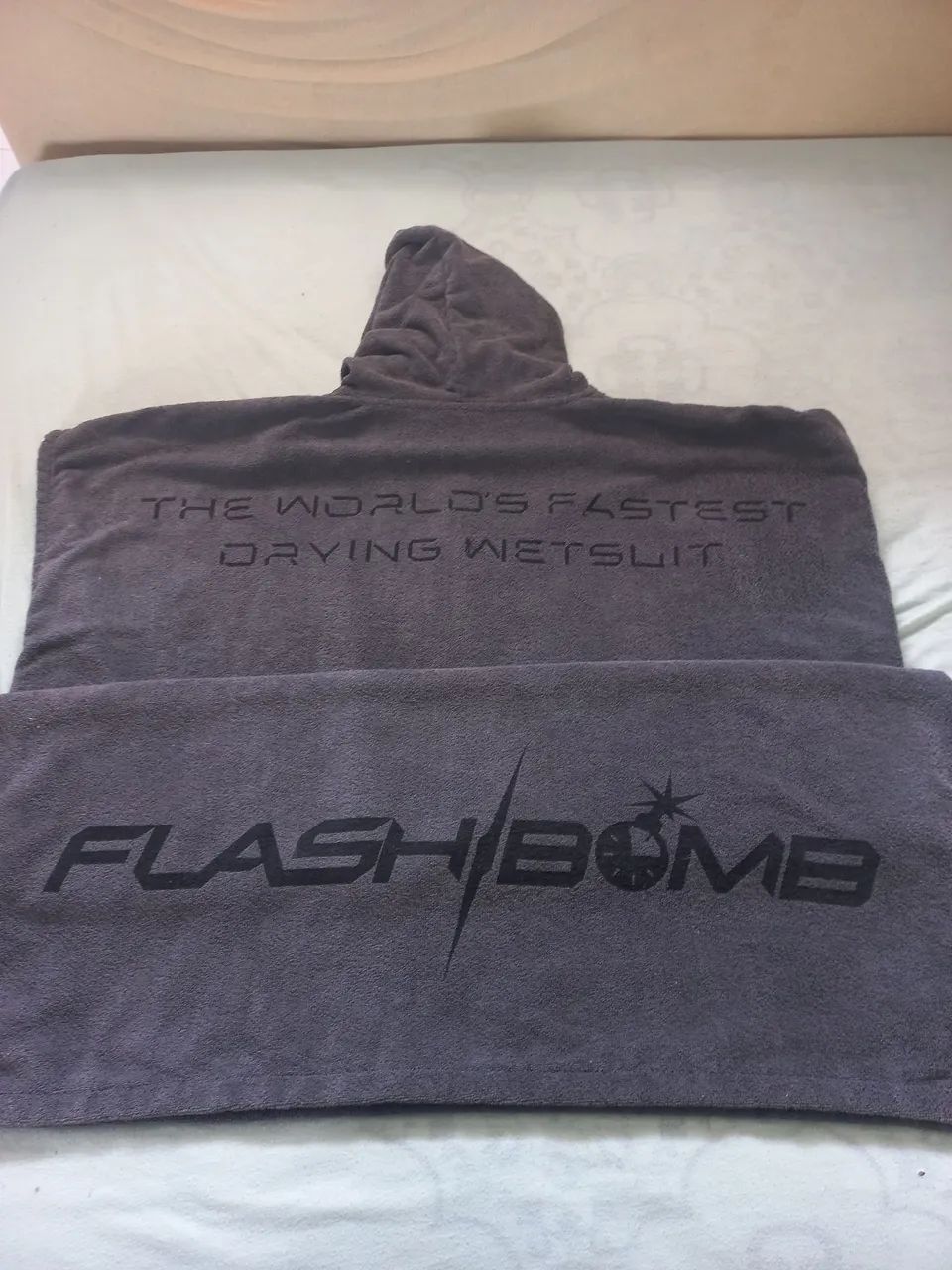 Poncho rip curl flash bomb - Foto 2