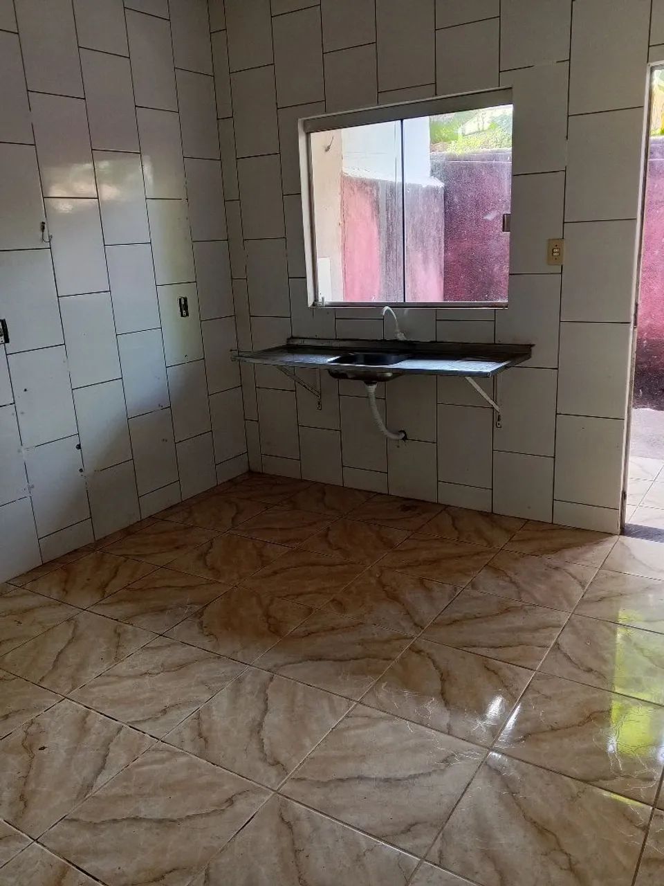 Vendo casa quitada  setor 3 águas lindas  - Foto 3