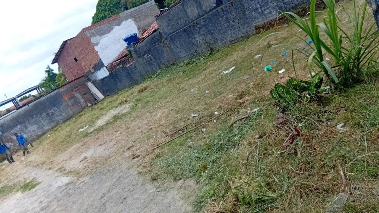 VENDO TERRENO 