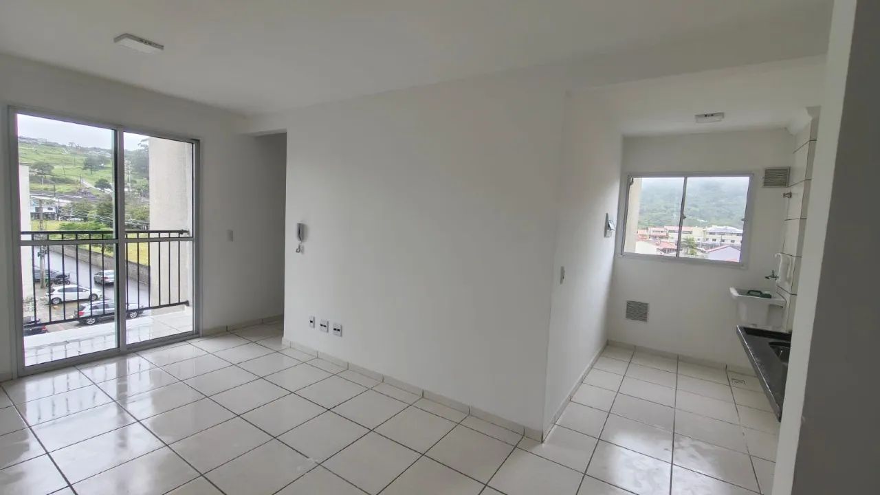 Apartamento 02 dormitórios Vargem do Bom Jesus