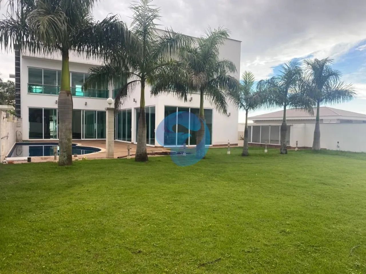 Sobrado no Saint Patrick com 4 dormitórios, 950 m² à venda e locação - Foto 3