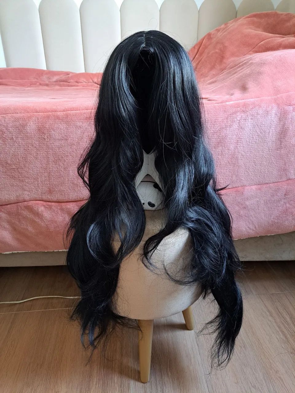 Peruca Preta Comprida Enrolada Cosplay - Foto 2