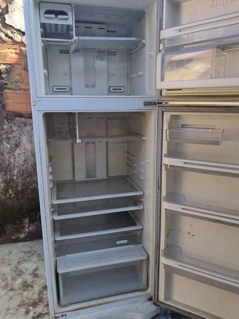 Refrigerador Electrolux com defeito  - Foto 5