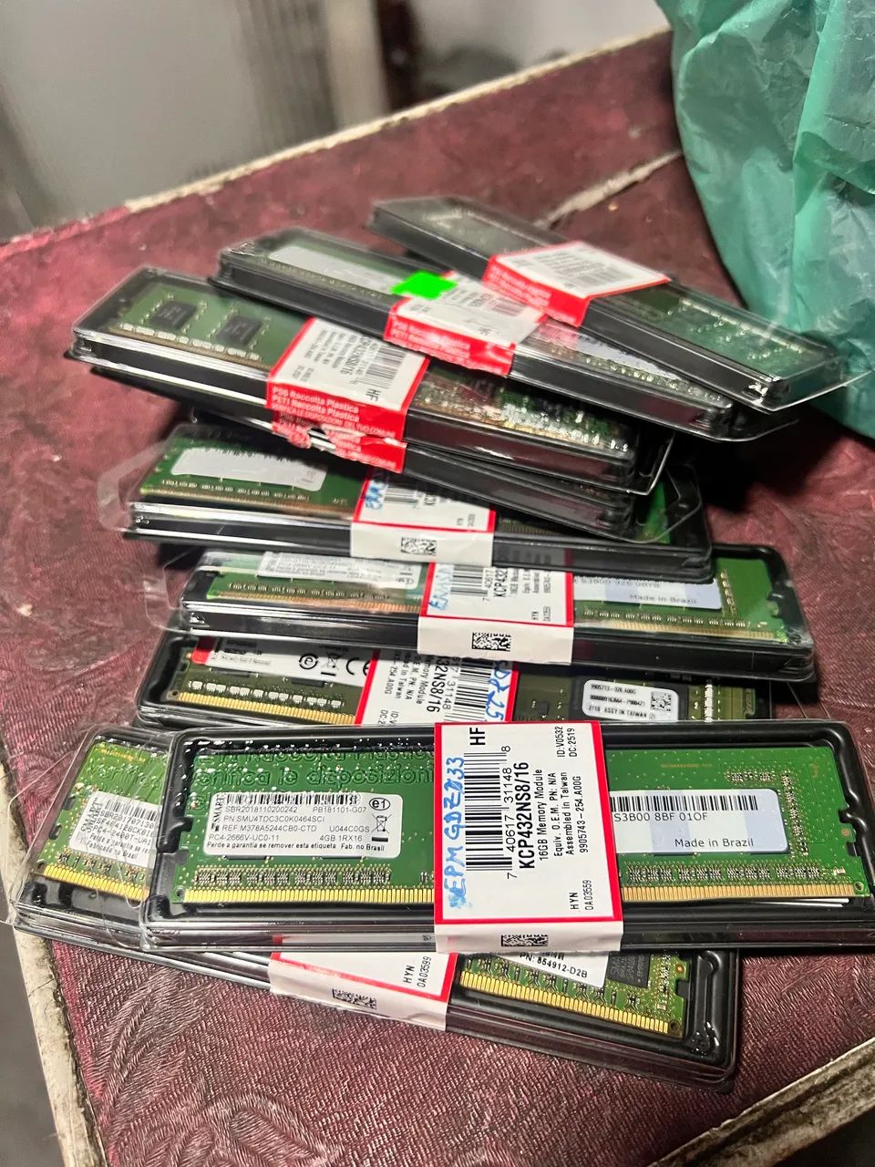 Memorias 4Gb DDR4 2400/2666 