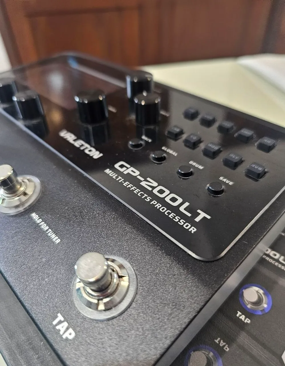 Pedaleira BOSS SPACE ECHO RE-20 - Instrumentos musicais