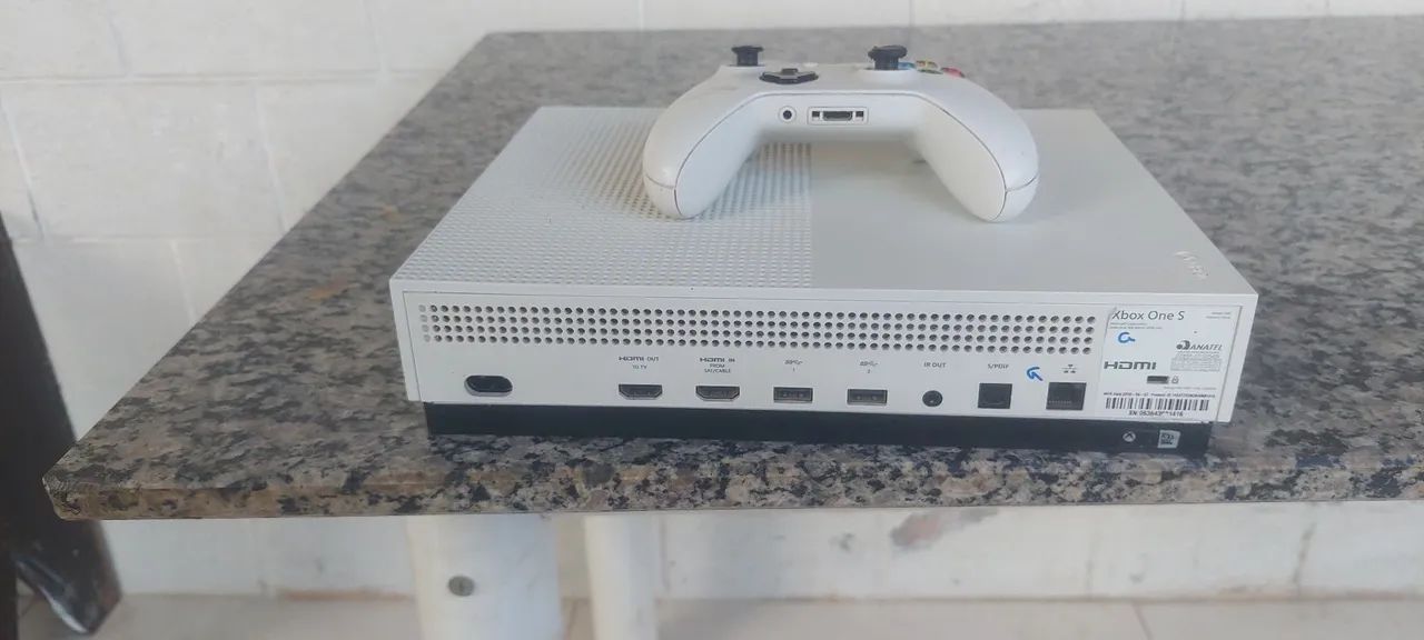 Xbox one S 1TB  - Foto 3