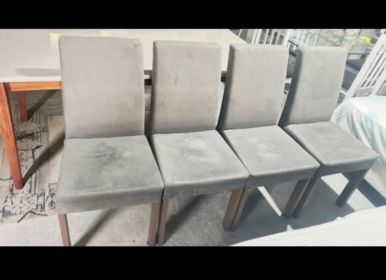 Mesa de jantar 6 lugares com tampo em MDF  - Foto 2