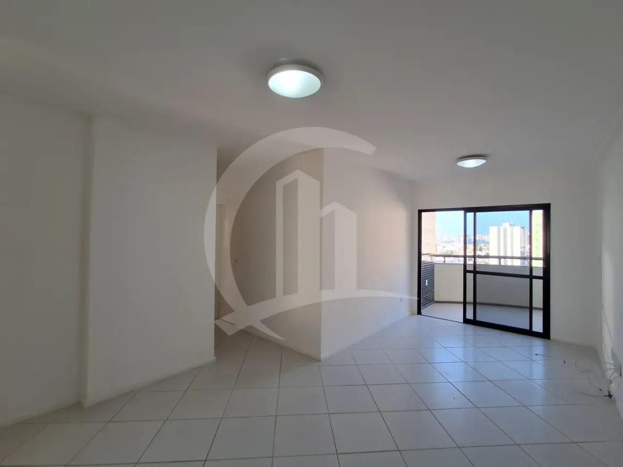 Apartamento com 3 Quartos sendo 1 Suíte para locação - Foto 2