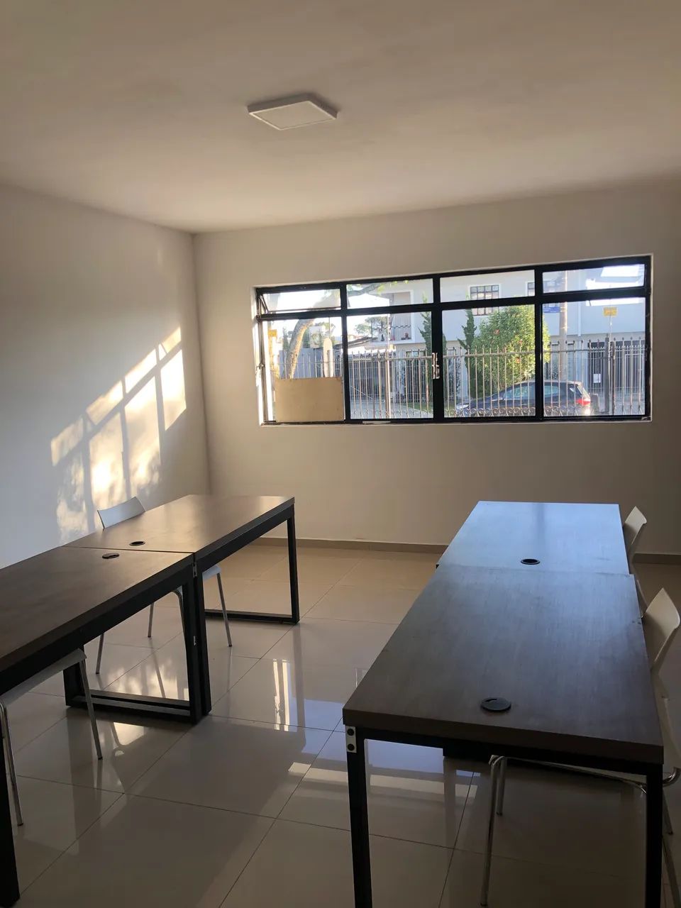 Aluga-se escritório casa comercial semi-mobiliado  - Foto 2