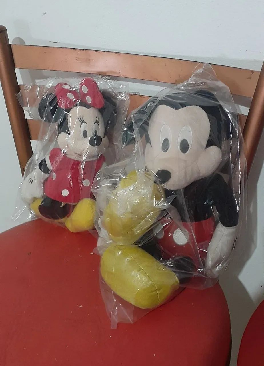 2 Bonecos ( MICKEY/MINIE) vintage