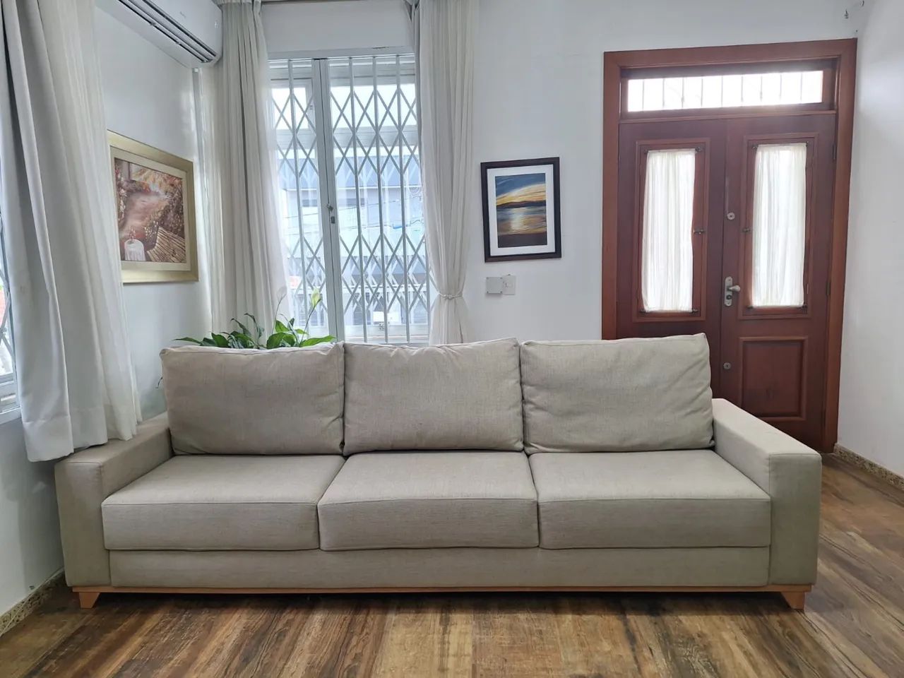Sofá semi-novo 