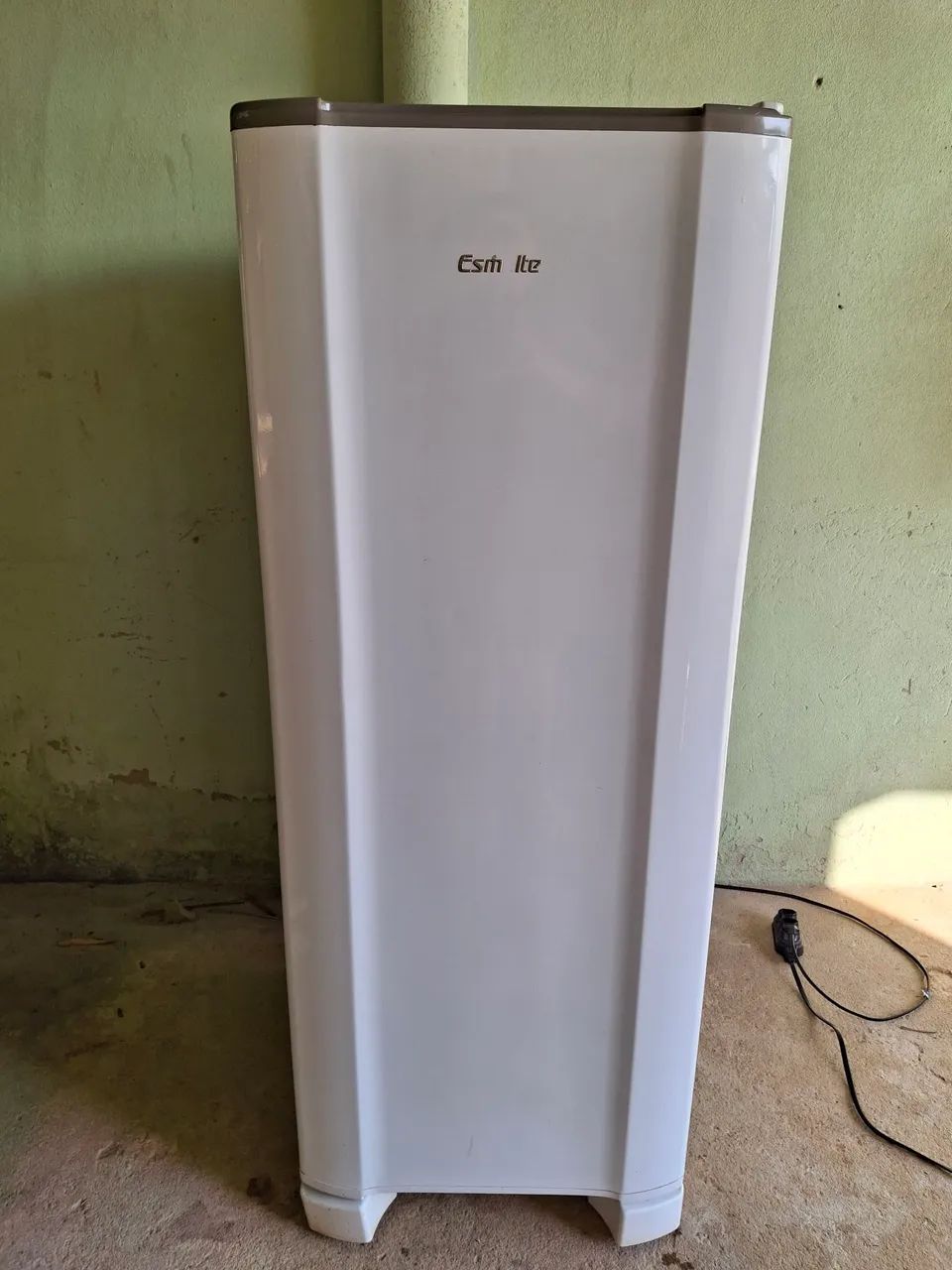 GELADEIRA SMALTEC 