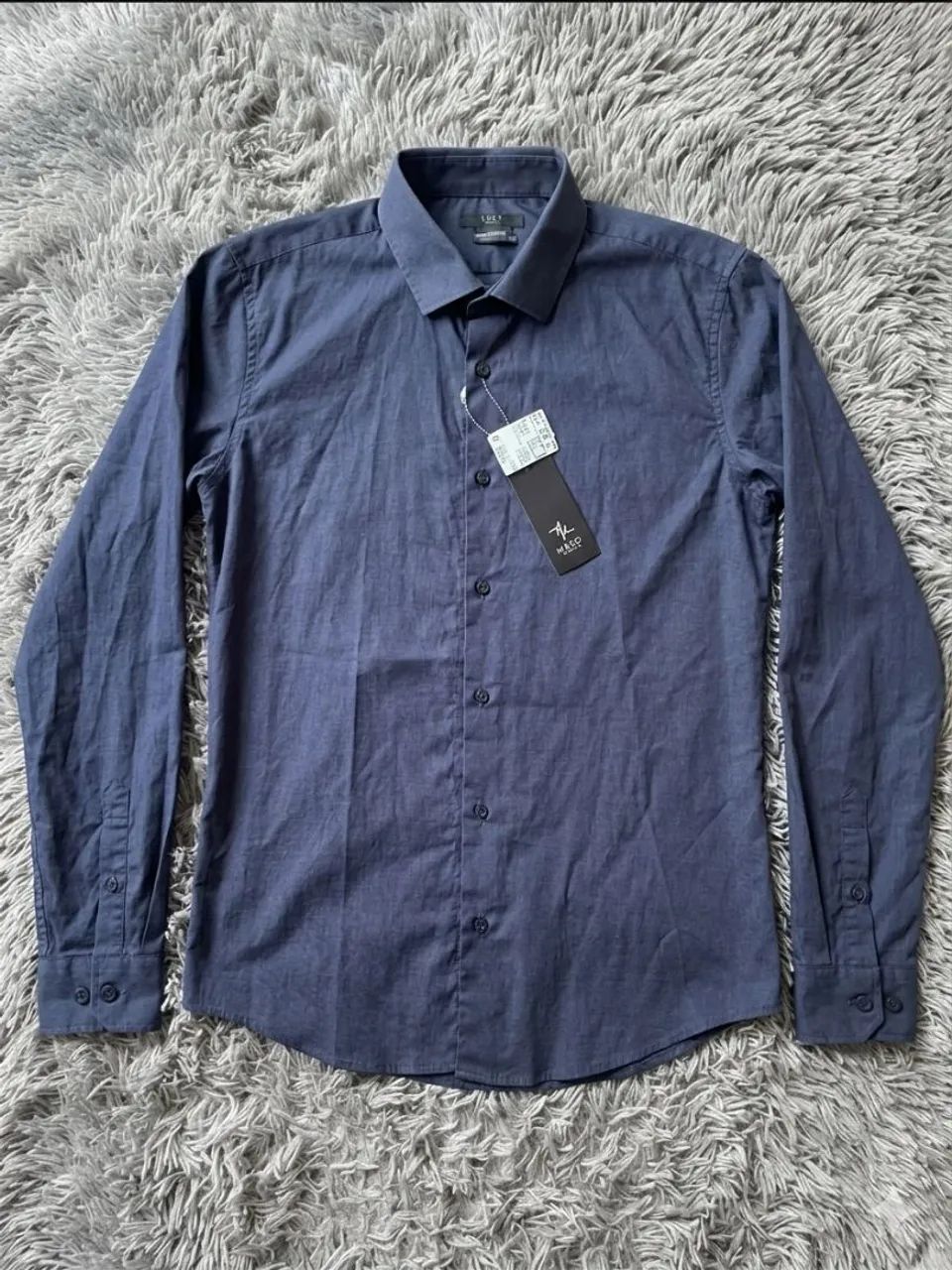 Camisa azul marinho nova - Foto 2