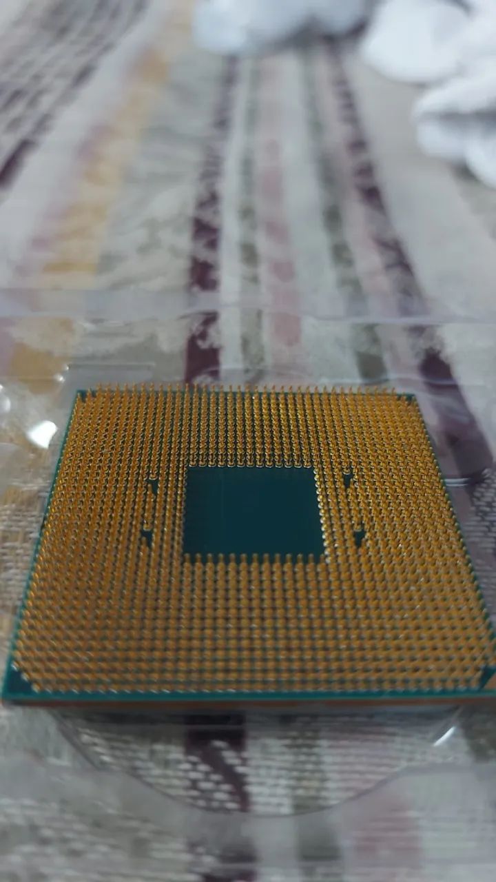 AMD Ryzen 9 3900X - Foto 3