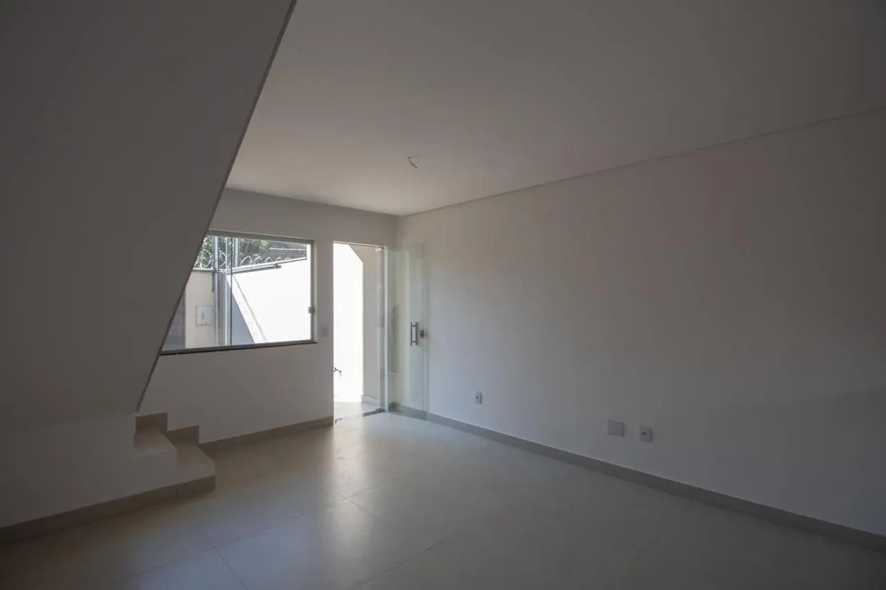 Casa à Venda - Nacional, 2 Quartos, 70 m2 - Foto 3