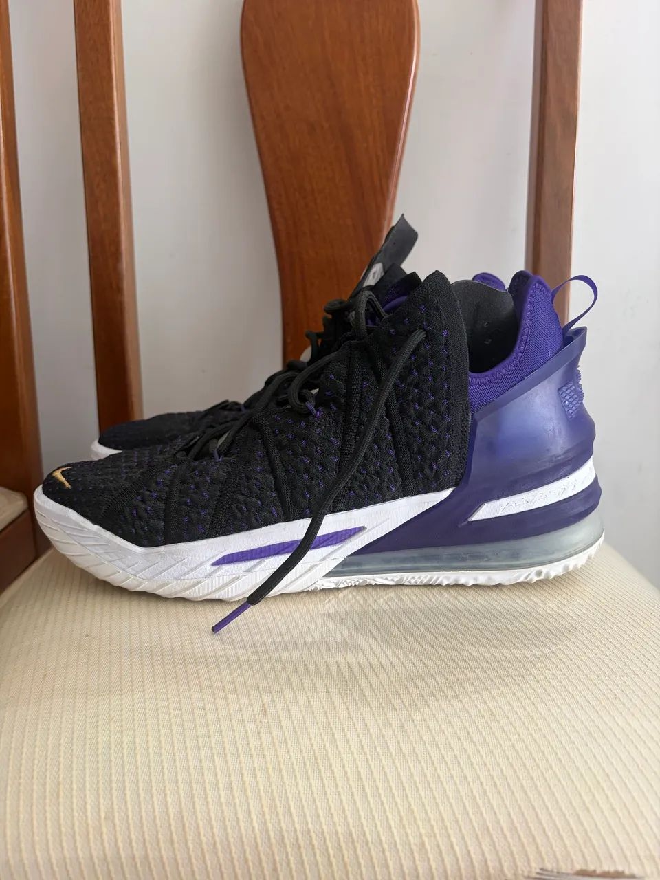 Tênis Lebron 18 - Foto 5