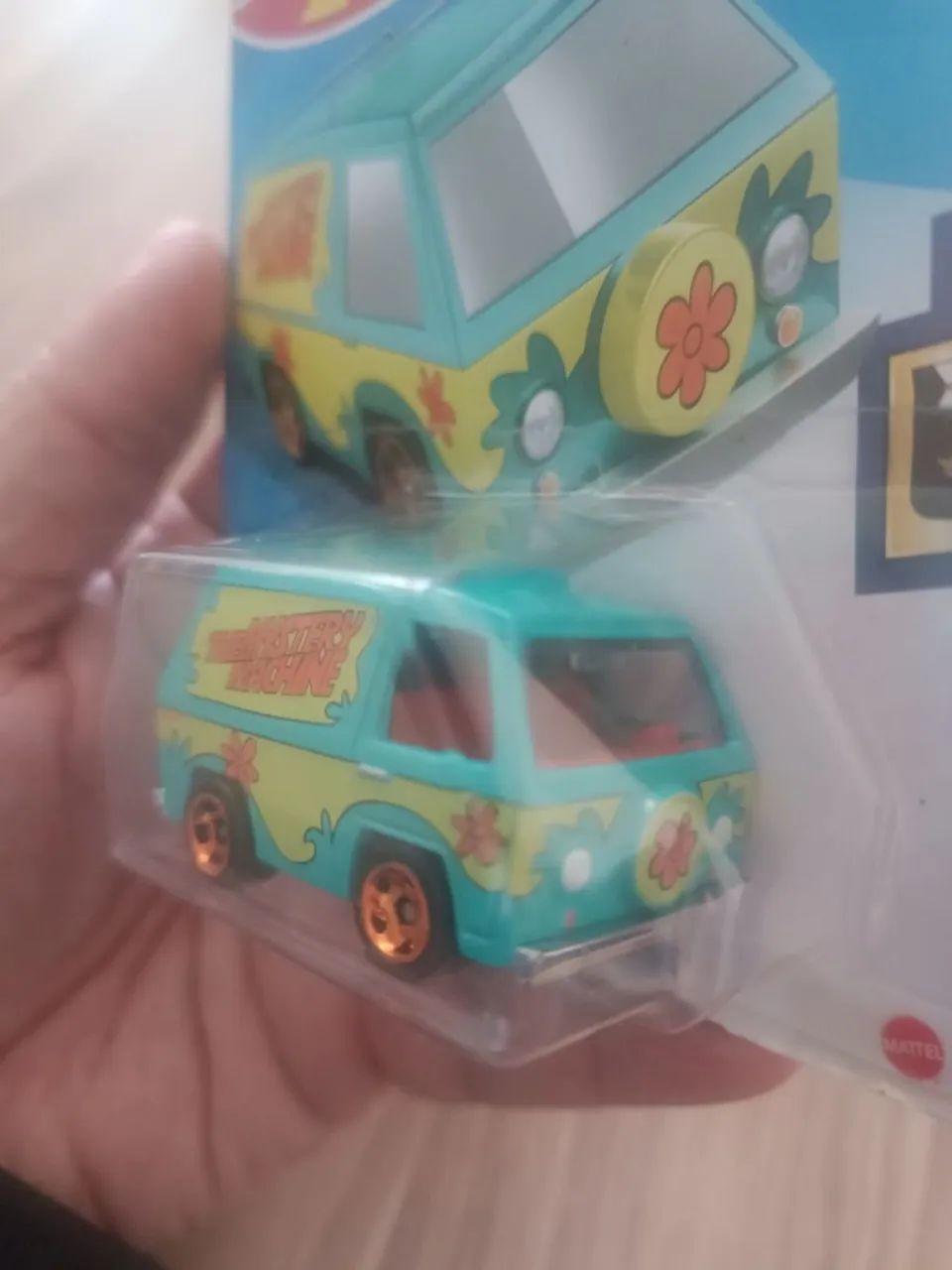 Hot wheels - The Mistery Machine - 2012 - Foto 4