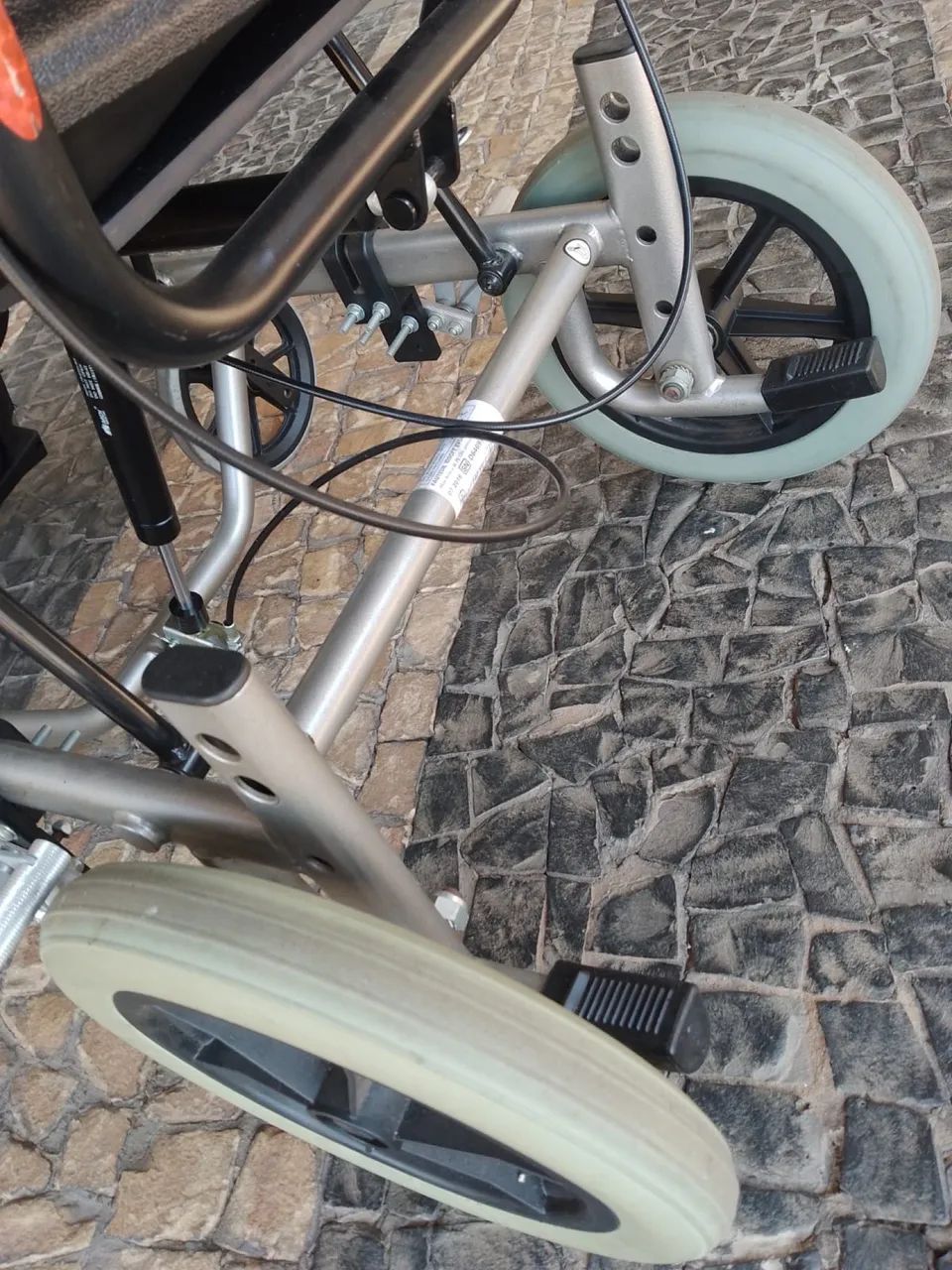 Cadeira de rodas  - Foto 3