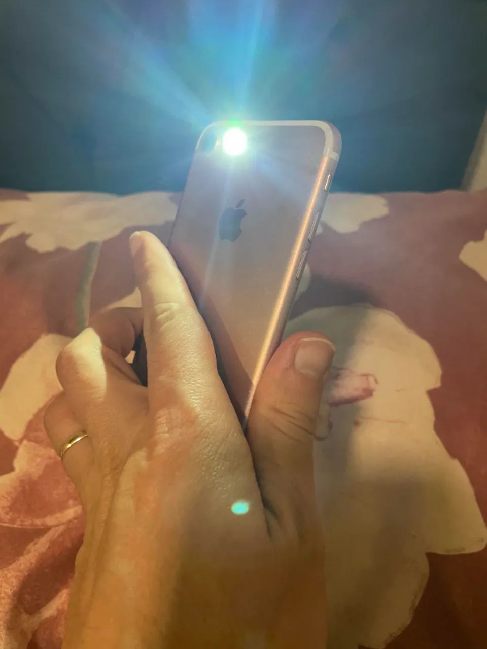 Iphone 7 32GB - Ouro Rosa - Foto 3