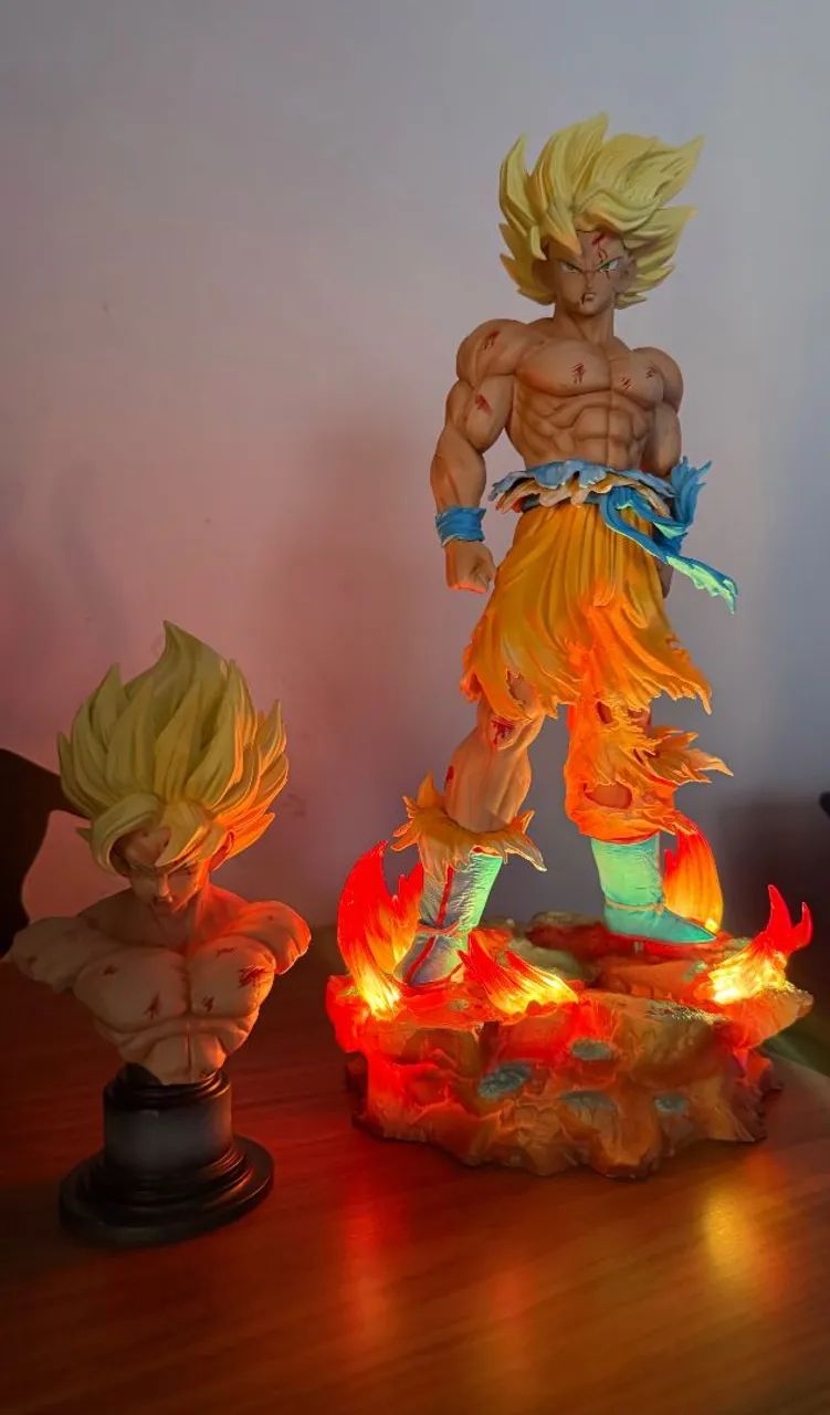 Estátua Goku Dragon Ball z 34 cm + busto + cabeça extra + Base com Led - Foto 5