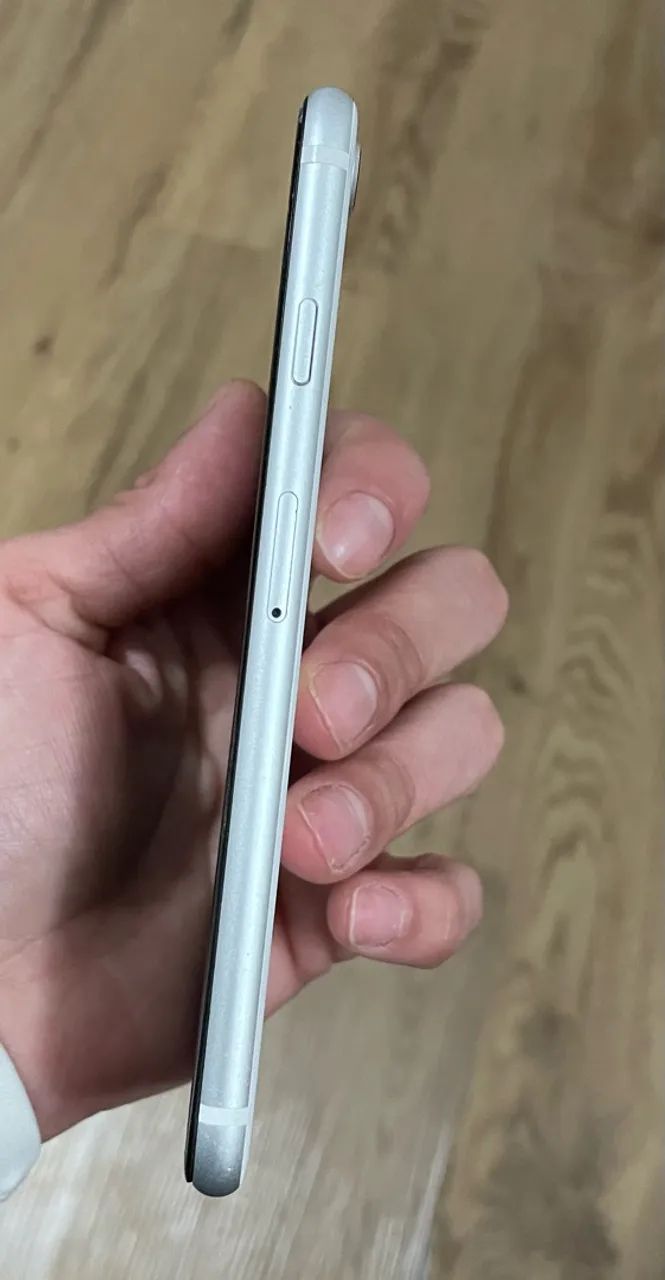 Iphone SE 2º geração - Foto 5
