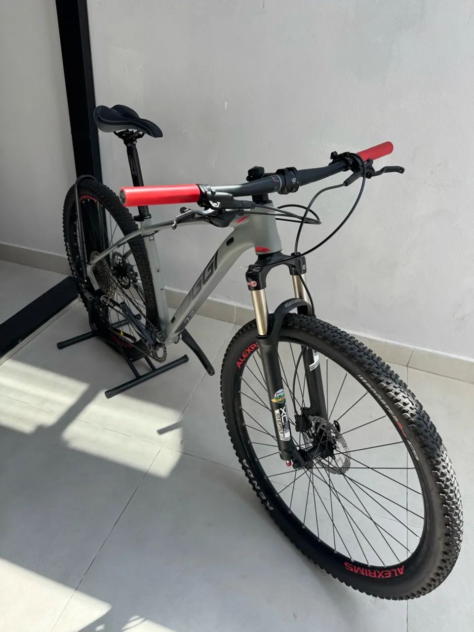 Bicicleta OGGi 7.2 - Foto 2