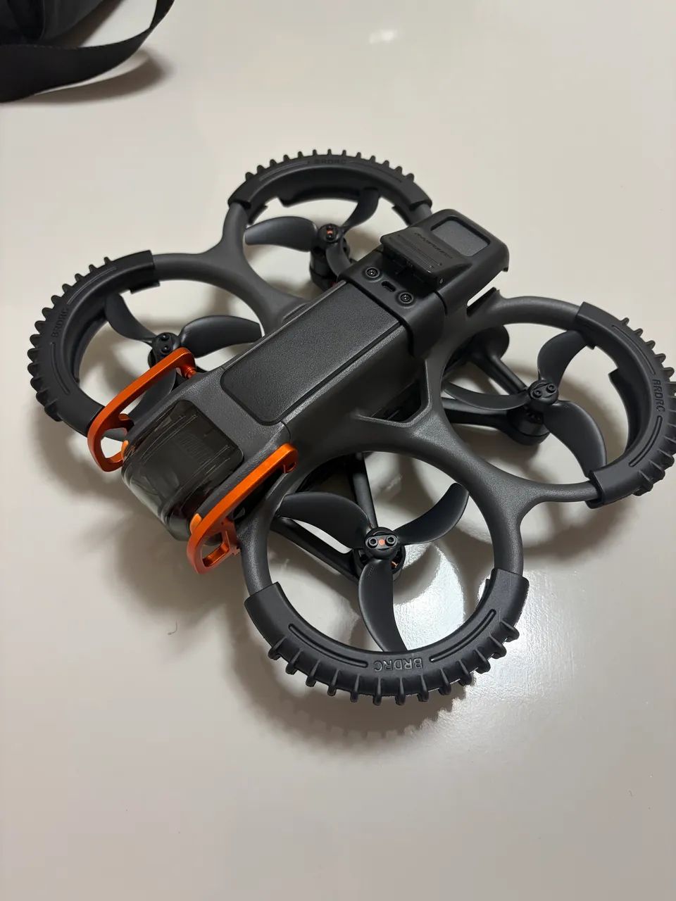 Drone DJI Avata 2 + Goggles N3 + RC Motion 3 + 3 baterias