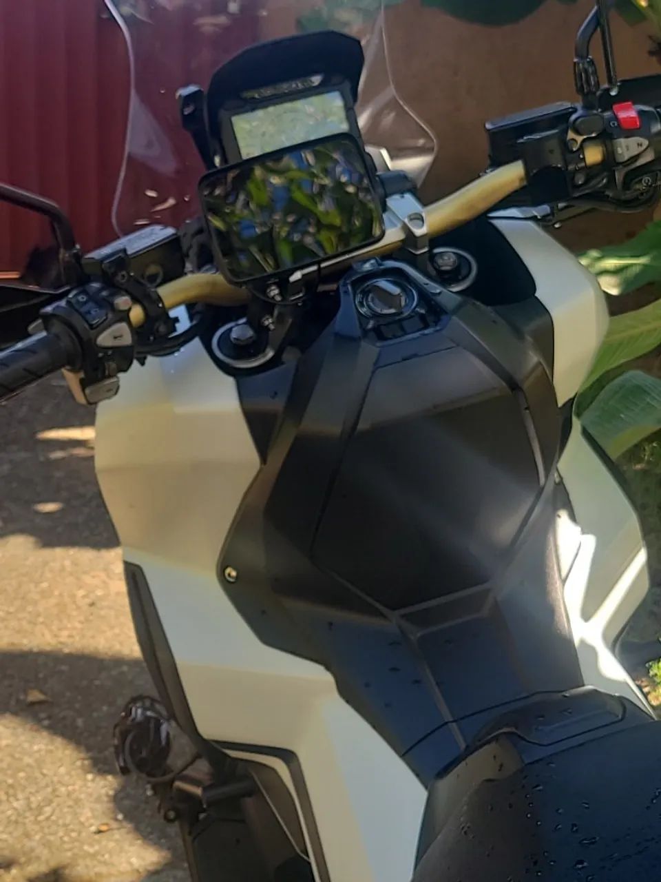 HONDA X-ADV 750 - Foto 2