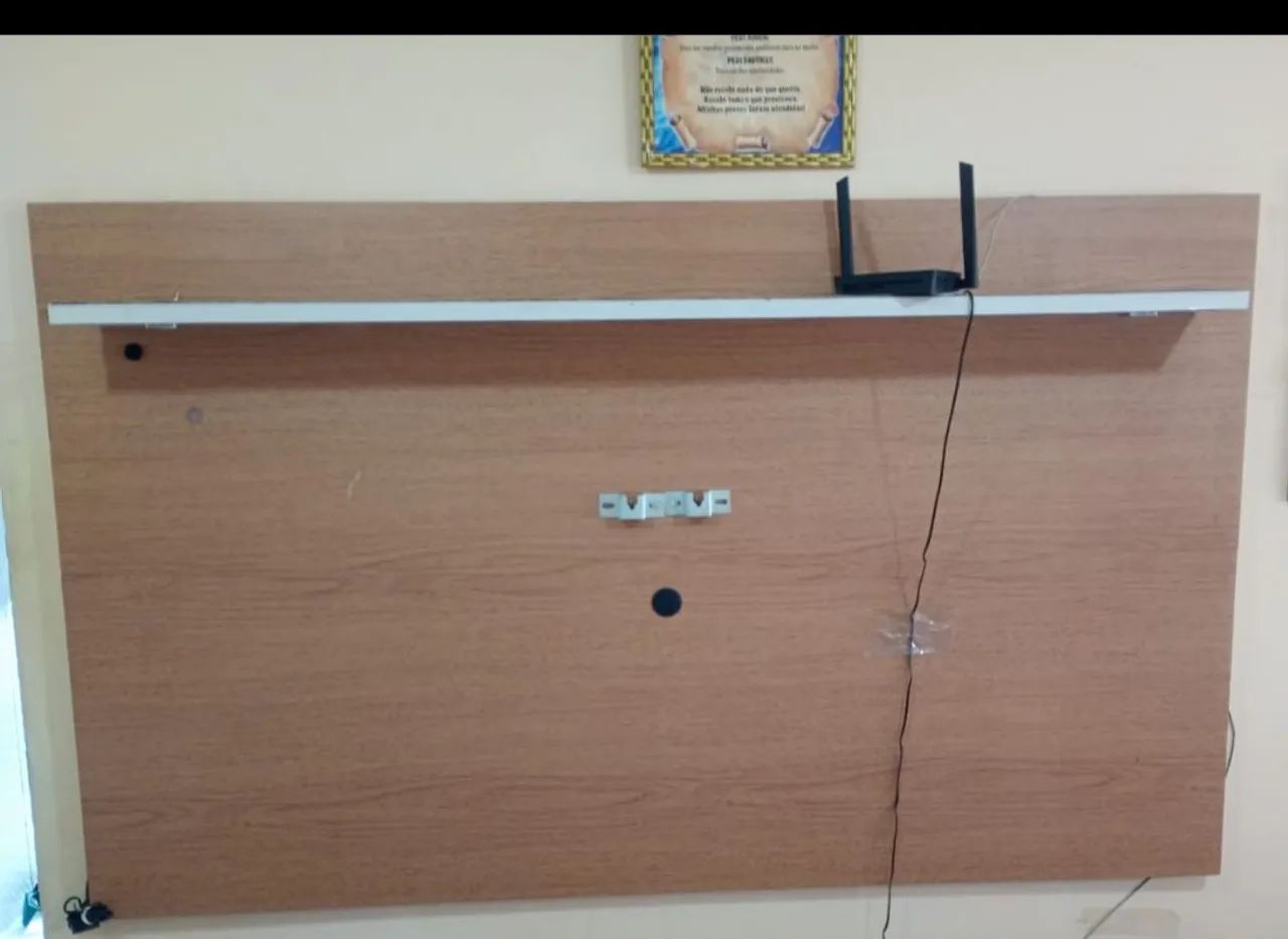 VENDO PAINEL PARA TV QUALQUE POLEGADAS , TEM  ALVENARIA NA PARTE SUPERIOR.  - Foto 2