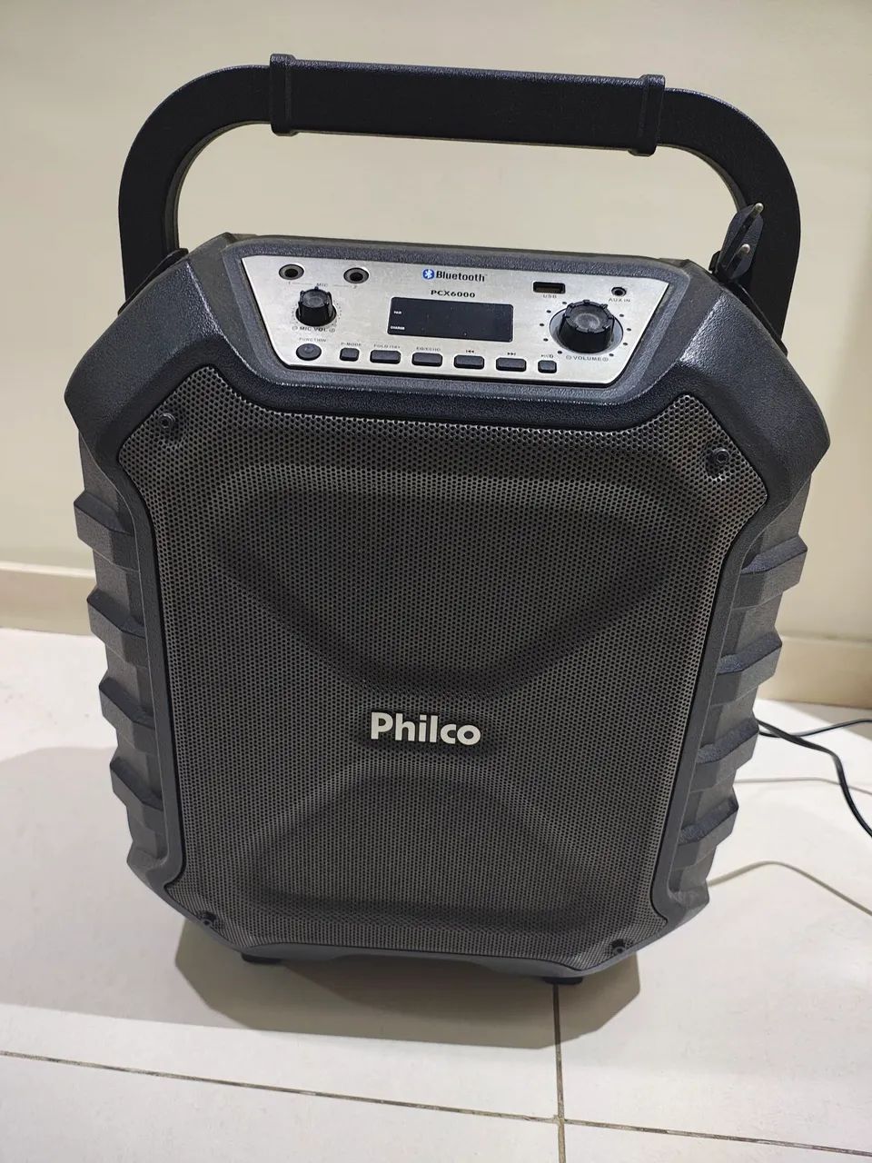 Caixa som philco