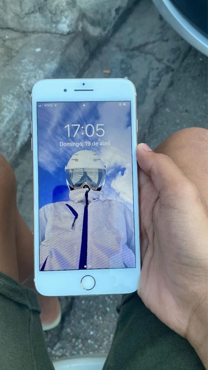 iPhone 7 Plus 128gb bateria 100% troco por Android não entrego