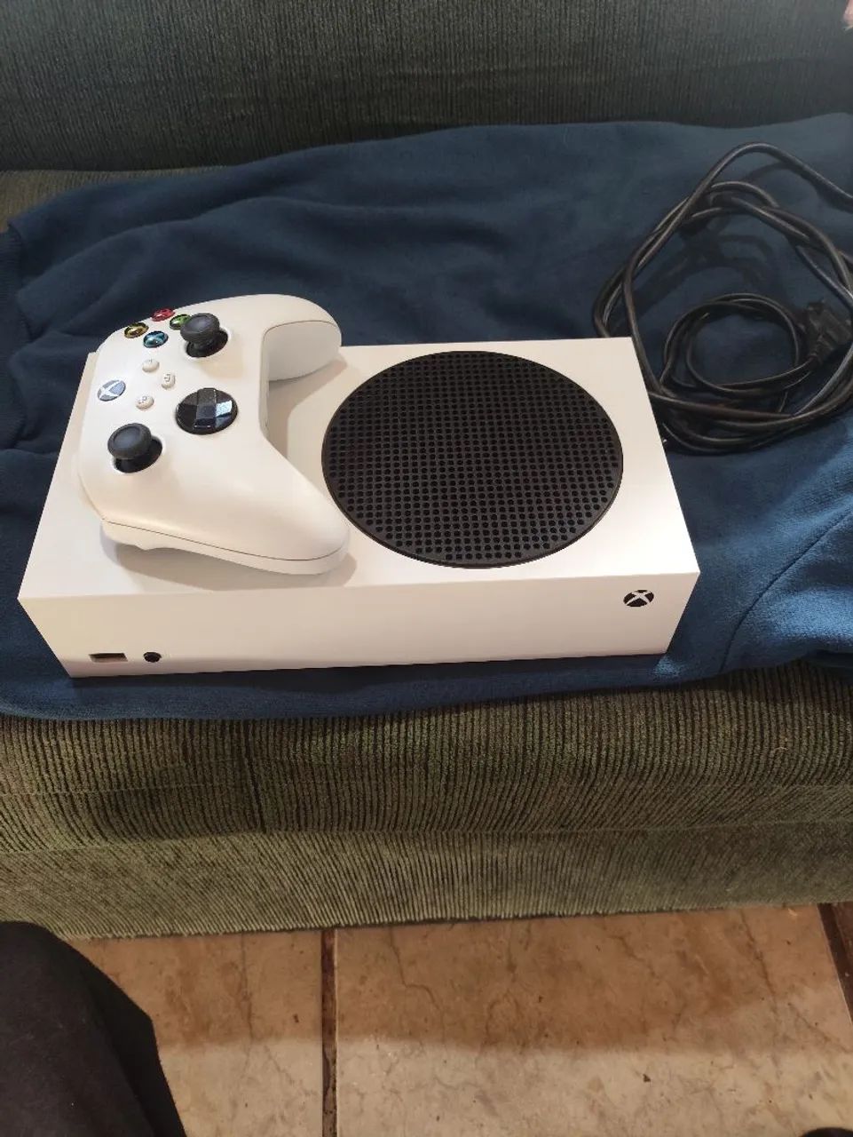vendo Xbox séries s ou troco por ps5 + volta da minha parte