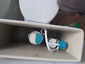 BOMBEIRO HIDRÁULICO E ELETRICISTA DISPONÍVEL  - Foto 4