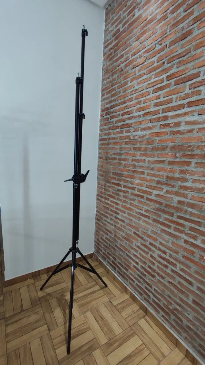 Tripé Girafa - Novas possibilidades de iluminação para o seu estúdio fotográfico! - Foto 2