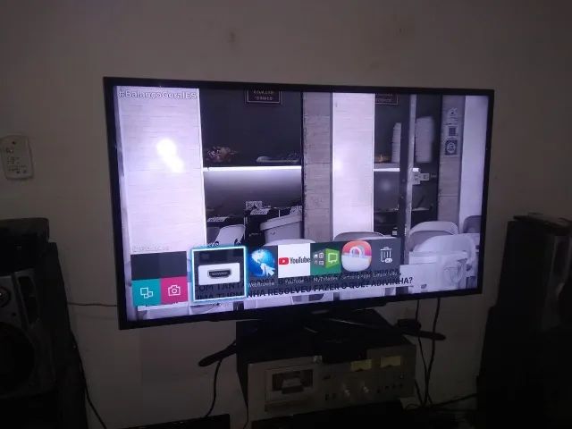 Tv Samsung modelo um 46f5500ag Smart 46 POLEGADAS - Foto 2