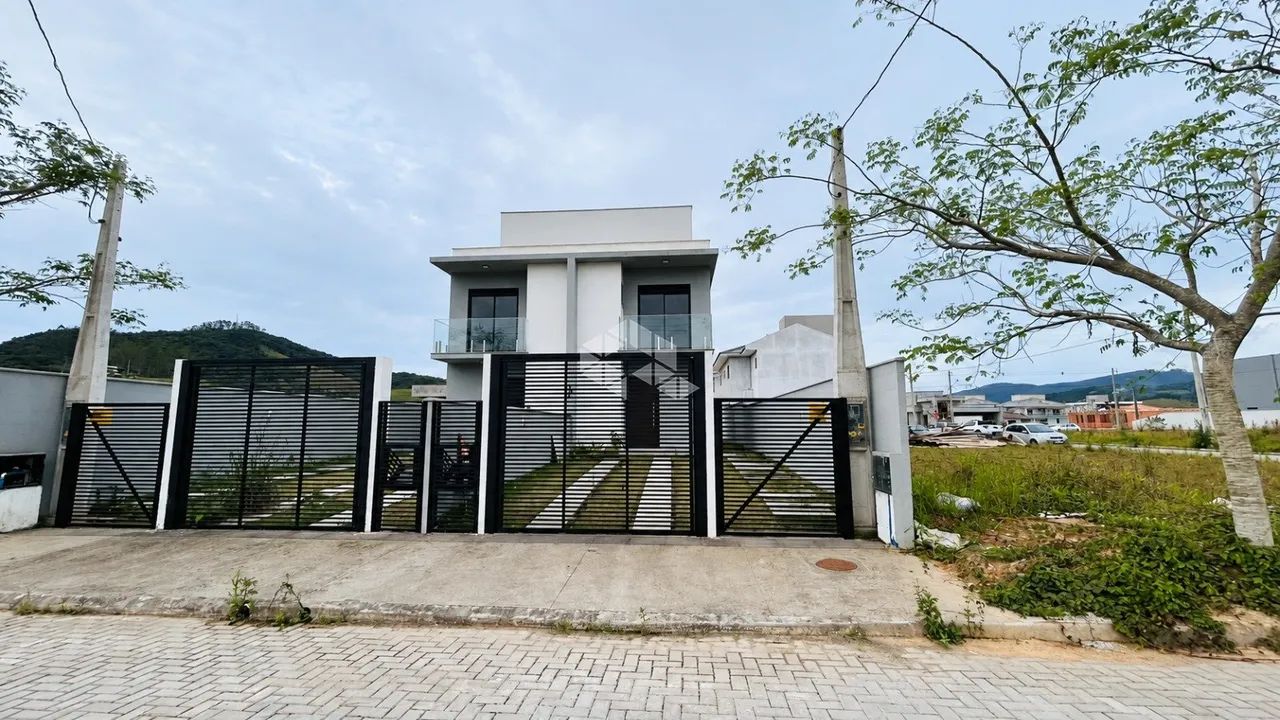 Sobrado com 3 quartos sendo 1 suite , 107 m² em Antônio Carlos - - Foto 2