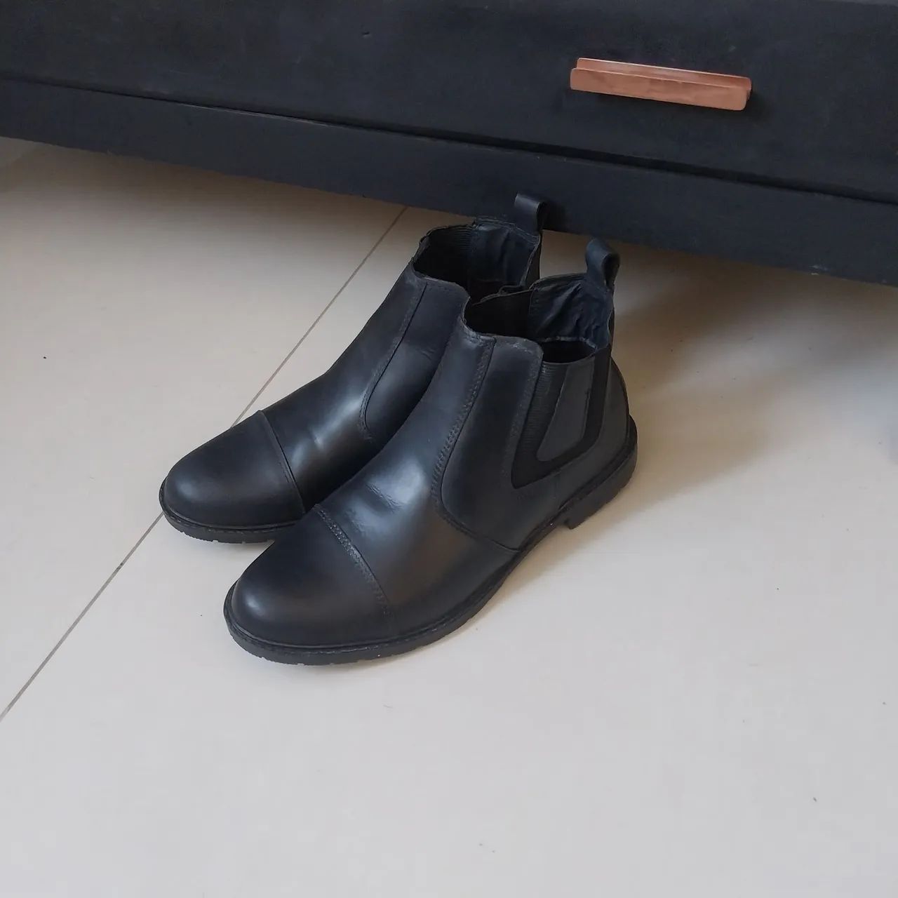 Botas masculinas modelo chelsea 42 - Foto 4