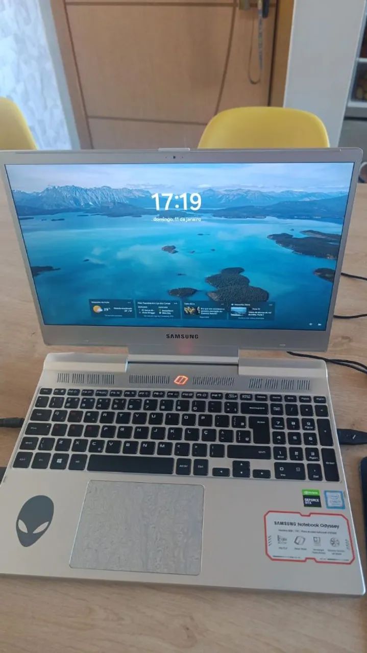 Notebook 17 P intel core I5 16 RAM  - Foto 2